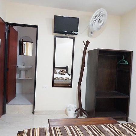 Hotel Esmeralda 산힐 외부 사진