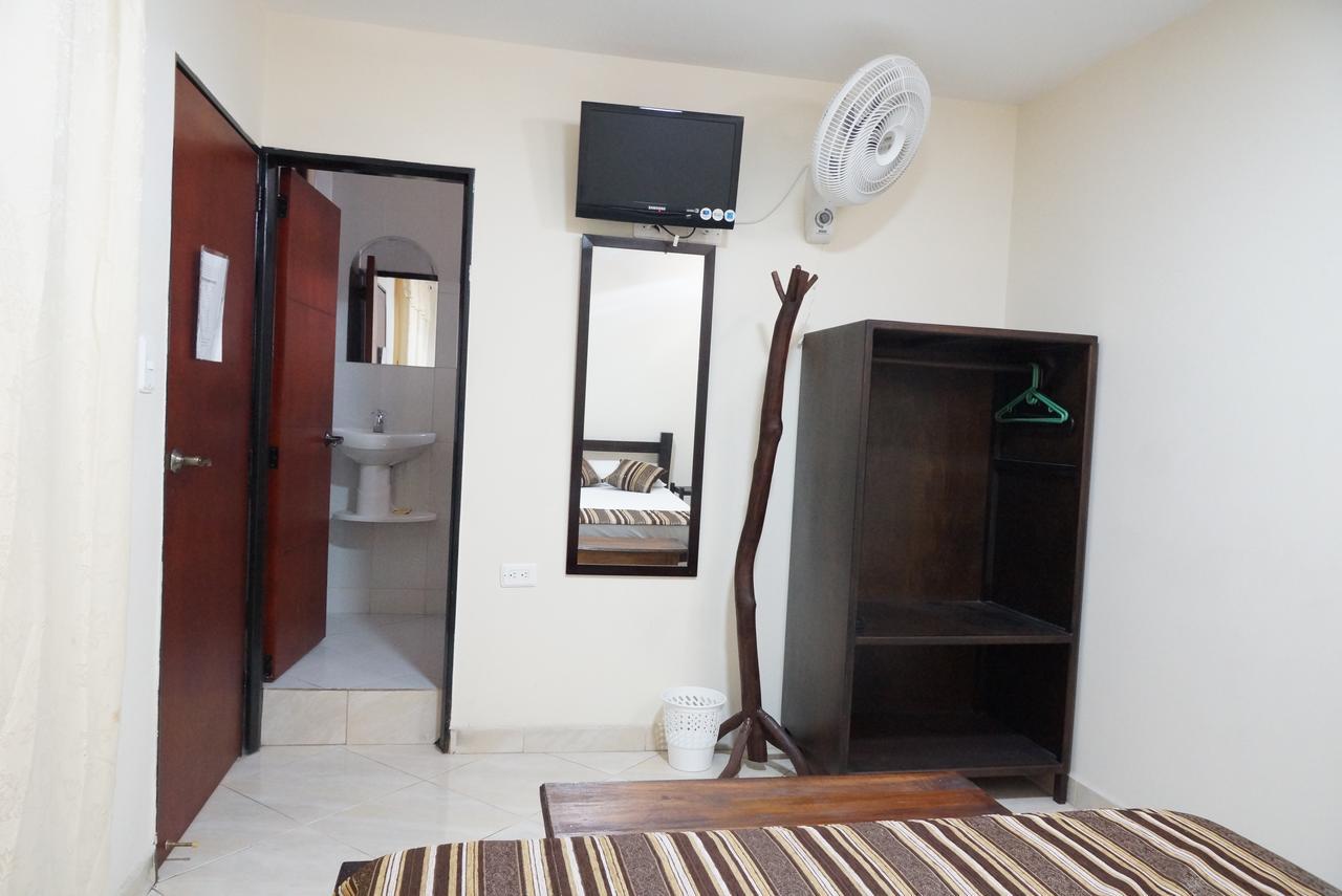 Hotel Esmeralda 산힐 외부 사진