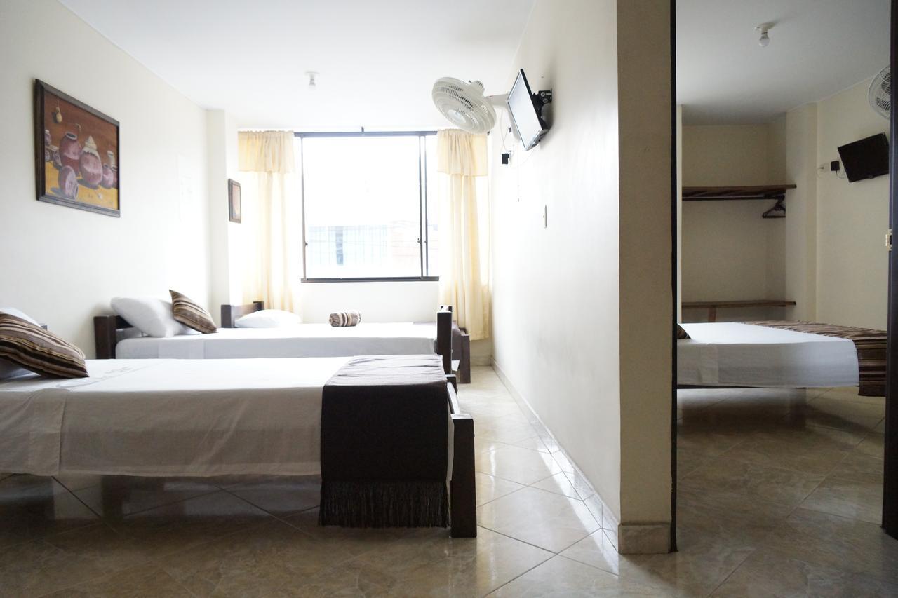 Hotel Esmeralda 산힐 외부 사진