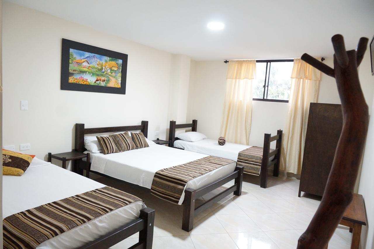 Hotel Esmeralda 산힐 외부 사진
