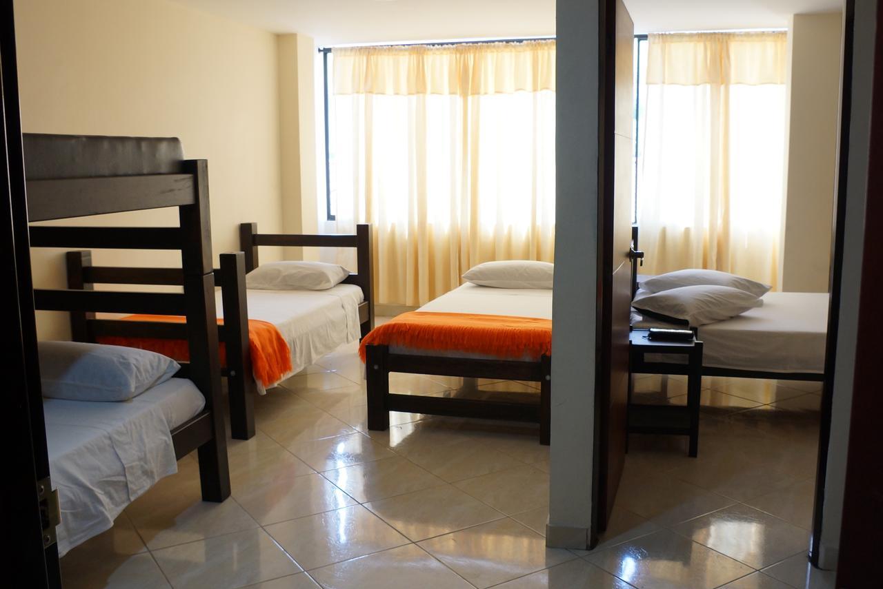 Hotel Esmeralda 산힐 외부 사진