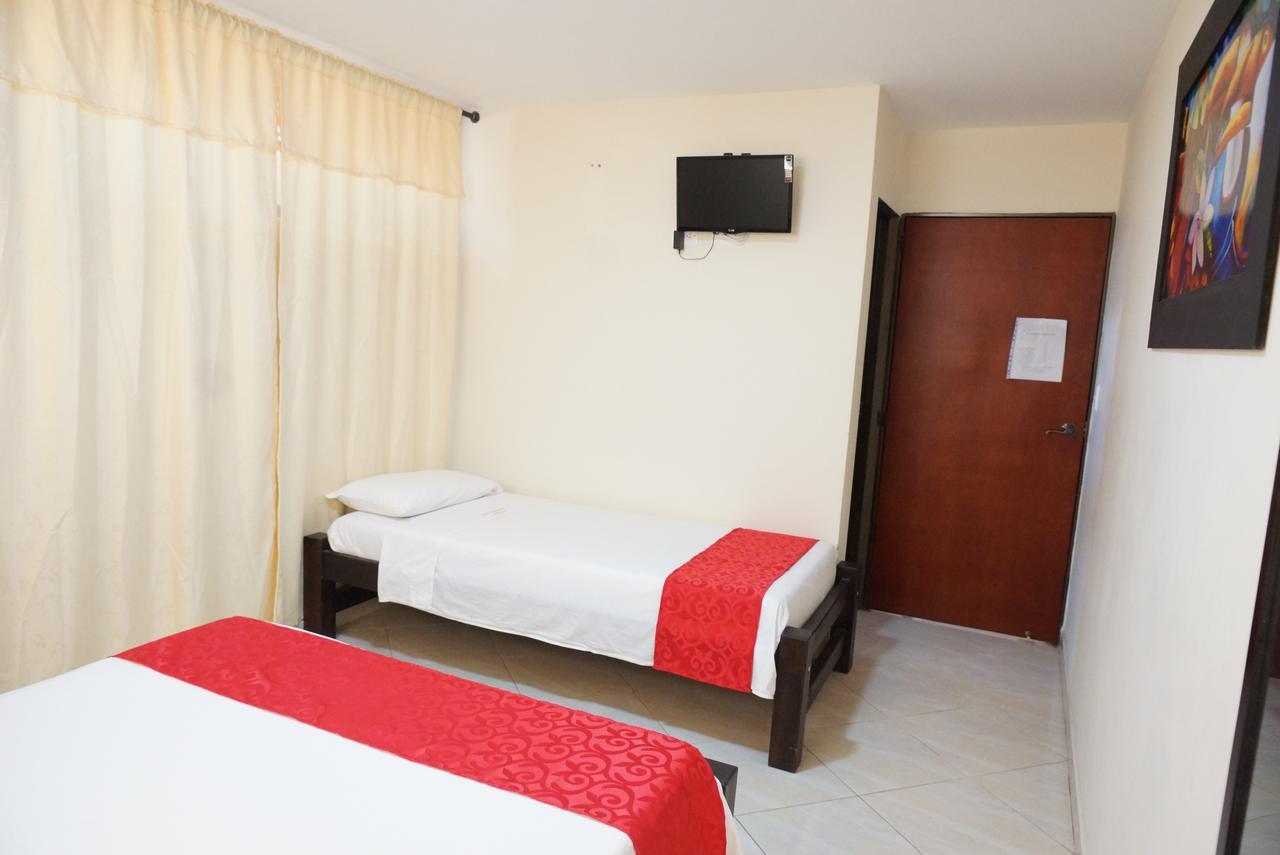 Hotel Esmeralda 산힐 외부 사진